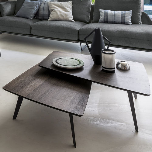 Table basse contemporaine - DOWNTOWN - arketipo - en chêne / en sucupira / en verre fumé