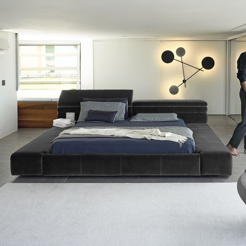Lit double - MAYFAIR DREAM - arketipo - contemporain / tapissé / avec tête de lit tapissée