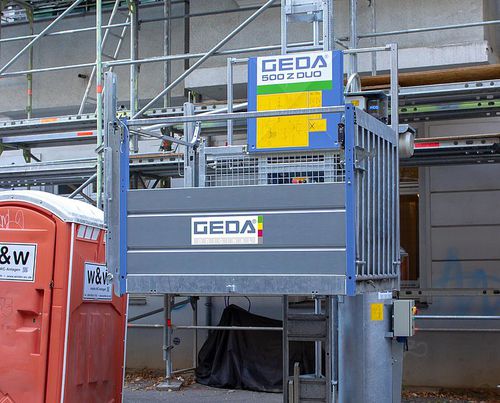 Monte-charge pour chantier - 500 Z DUO - GEDA GmbH - pour bâtiment