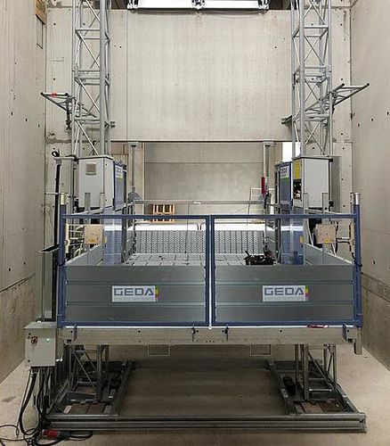 Monte-charge pour fortes charges - 3700 ZP P - GEDA GmbH - pour bâtiment