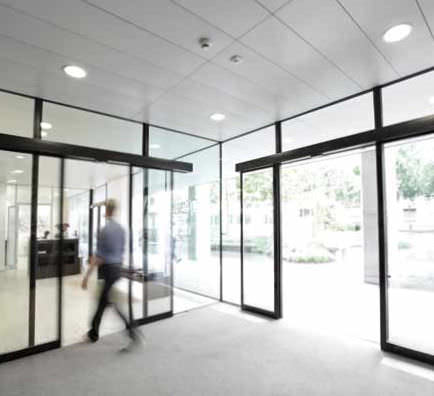 Porte d'entrée - Energy-saving (PSW) - Gilgen Door Systems AG  - en acier / coulissante / vitrée