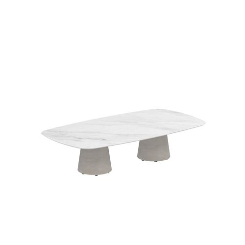 Table contemporaine -  CONIX - Royal Botania - en teck / en céramique / avec piètement en béton
