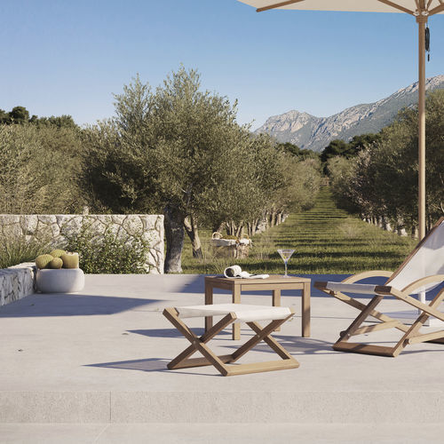 Repose-pied contemporain - BEACHER - Royal Botania - en Batyline® / en teck / d'extérieur