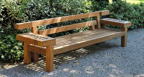 Banc de jardin contemporain -  NARA - Royal Botania - en teck / avec dossier / avec accoudoirs