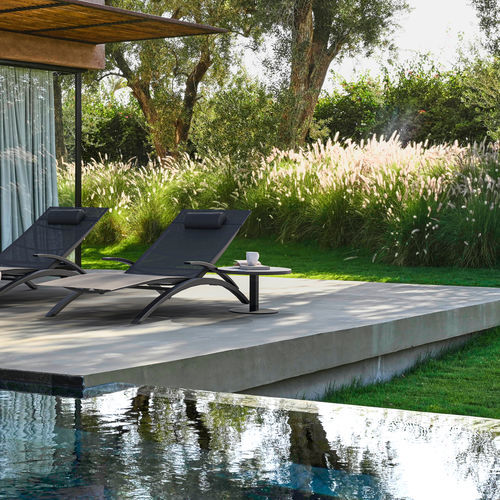 Table d'appoint contemporaine - OZON - Royal Botania - en céramique / avec piètement en acier inoxydable / ronde