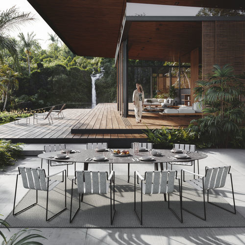 Chaise de jardin contemporaine - STRAPPY - Royal Botania - d'extérieur / en cuir / avec piètement en acier inoxydable