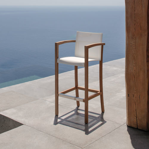 Chaise de bar contemporaine - XQI - Royal Botania - d'extérieur / en Batyline® / avec piètement en teck