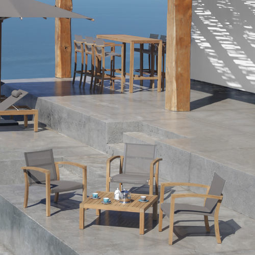 Table basse contemporaine - XQI - Royal Botania - en teck / avec piètement en teck / carrée