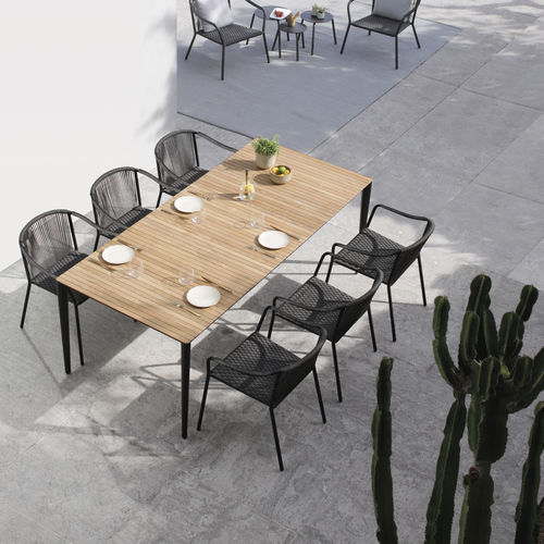Table à manger contemporaine - U-NITE - Royal Botania - en teck / en céramique / avec piètement en teck