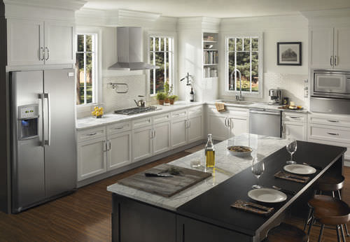 Table de cuisson à gaz - FPGC3685KS - Frigidaire - 5 foyers / encastrable / avec manettes