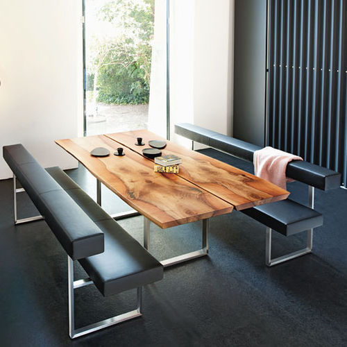 Table à manger contemporaine - AUTHENTIC - girsberger - en bois / en métal / rectangulaire