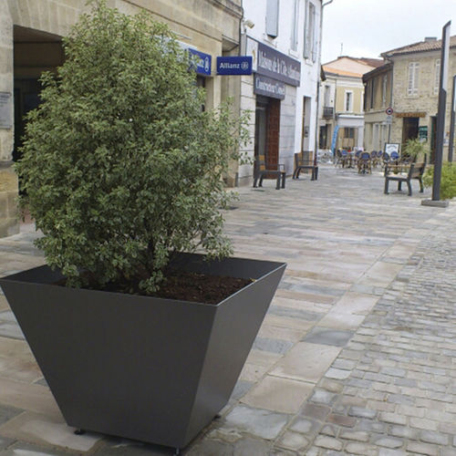 Jardinière en métal - KUBIC - GUYON - sur mesure / en hauteur / avec réservoir