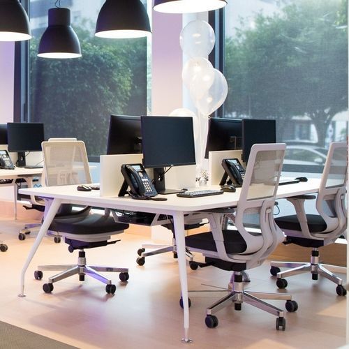 Chaise de bureau contemporaine - PYLA - ICF - d'intérieur / en tissu / en résille