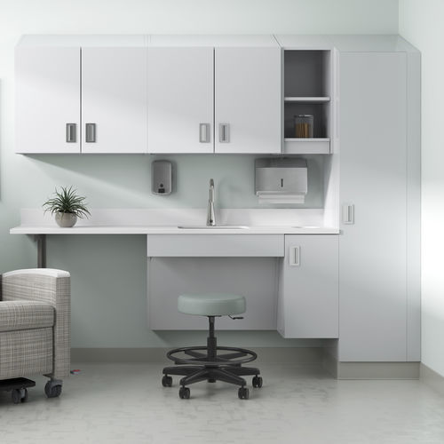 Vitrine contemporaine - ALTERNA® - KIMBALL Office - sur plan / murale / en bois