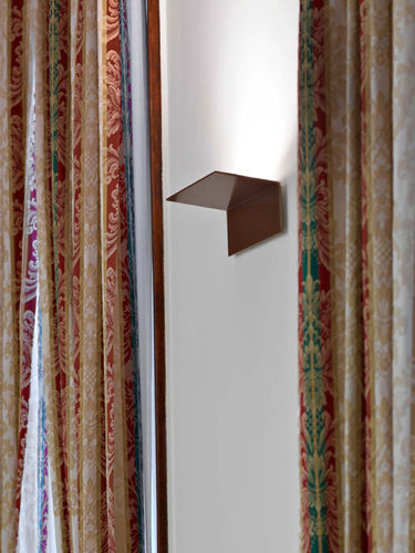 Applique murale contemporaine - BEND - MARTINI Illuminazione - d'intérieur / en tôle / en aluminium