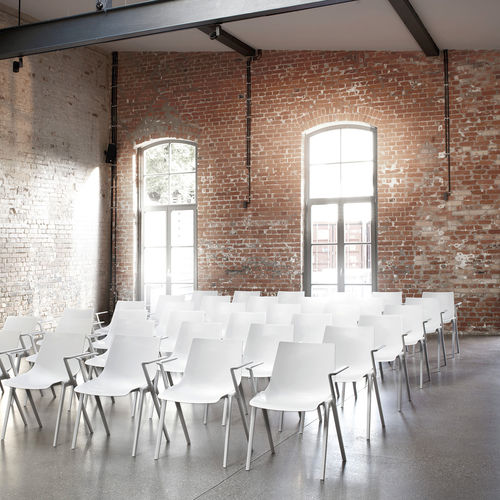 Chaise de conférence en plastique - 238 AULA  - Wilkhahn - empilable / professionnelle / avec accoudoirs