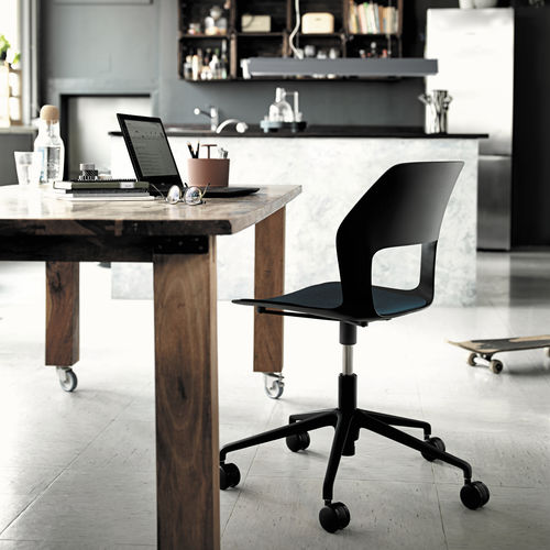 Chaise de travail en tissu - 221 OCCO SC - Wilkhahn - en métal / à roulettes / piètement étoile