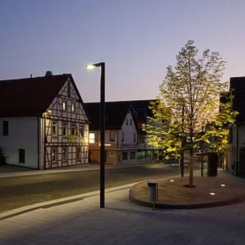 Lampadaire urbain - DALVIK - Hess GmbH Licht + Form - contemporain / en fonte d'aluminium / en aluminium