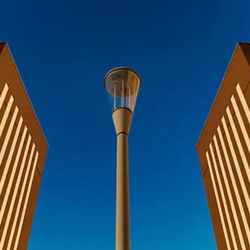 Lampadaire urbain - CAMPONE - Hess GmbH Licht + Form - contemporain / en PMMA / en fonte d'aluminium