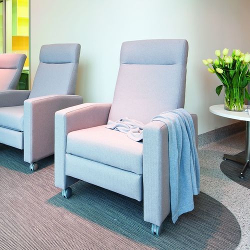 Fauteuil relax pour établissement de santé - Recliners - schiavello - contemporain / en tissu / en métal