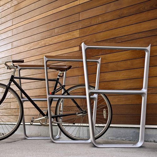 Range-vélo au sol - MULTIPLICITY - landscapeforms - en fonte d'aluminium / professionnel / pour espace public