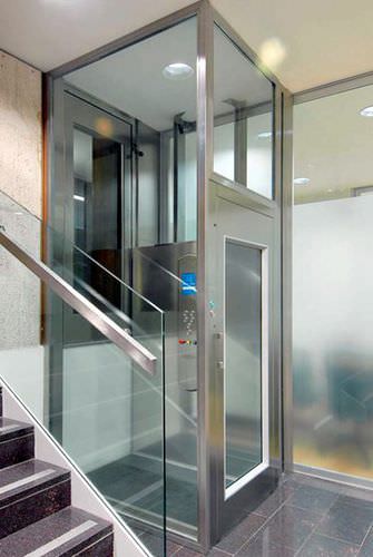 Plateforme élévatrice PMR - PASSENGER  - GRUPPO MILLEPIANI - pour bâtiment / à usage professionnel / d'extérieur