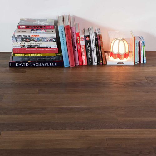 Parquet contrecollé - AUR224 - V4 Woodflooring - en chêne / point de Hongrie / huilé