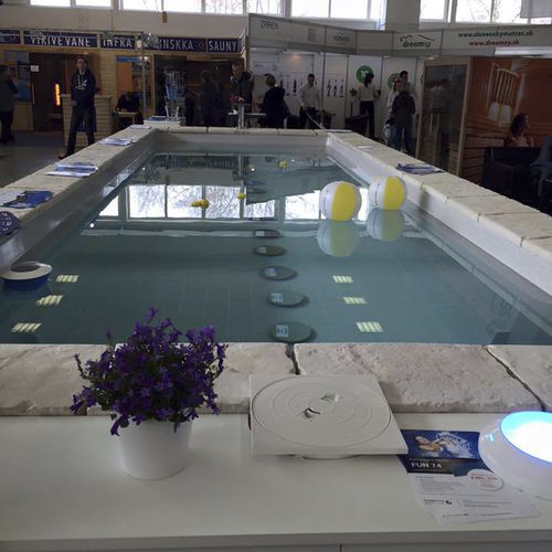 Piscine coque - BABY - COMPASS Pools - d'extérieur / enterrée / en céramique