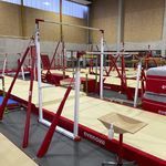 barres asym&eacute;triques de gymnastique