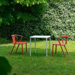 table contemporaine