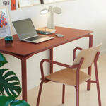 bureau sur pied