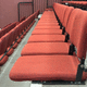 fauteuil de cinéma en tissu / en polyuréthane / pour théâtre / rouge