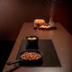 table de cuisson à induction / 5 foyers / encastrable / avec commandes tactiles