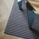 tapis design scandinave / à motif géométrique / en polyester / en fibre de papier