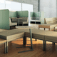 table d'appoint contemporaine / en MDF / avec piètement en acier / carrée
