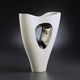 vase contemporain / en porcelaine / fait main