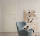 porte d'entrée / en bois / battante / contemporaine