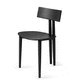 chaise en polyuréthane / en cuir / en chêne / en tissu