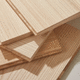 parquet contrecollé / massif / en chêne / en frêne