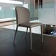chaise contemporaine / d'intérieur / en métal / en simili cuir