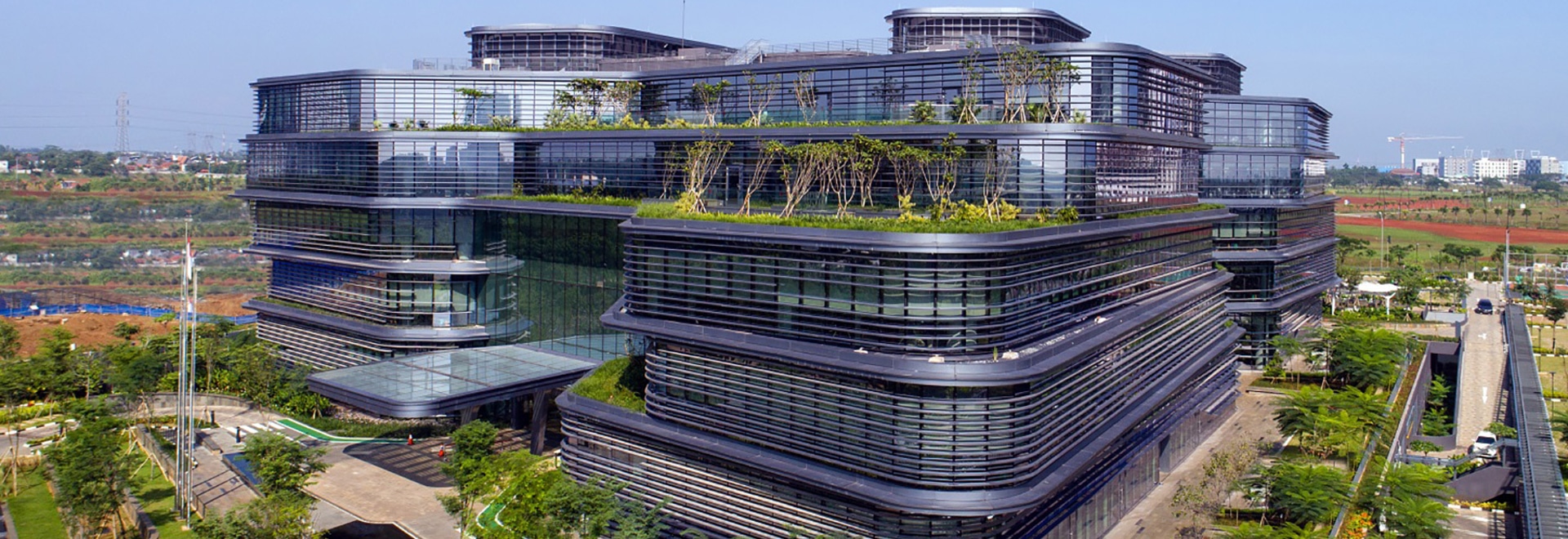 Aedas met en référence la vie indonésienne traditionnelle de village pour des sièges sociaux de monolevier à Jakarta