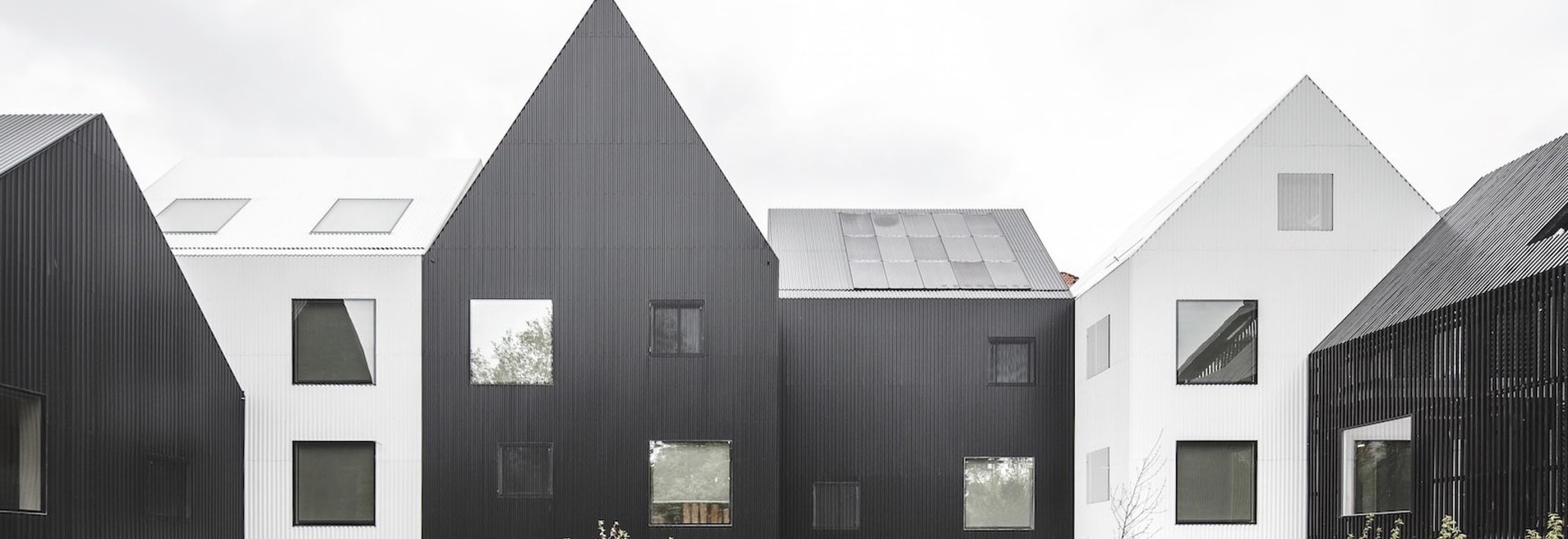 COBE conçoit un minuscule lumière-rempli ? village ? pour des enfants à Copenhague