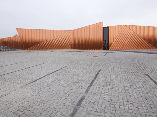 MUSÉE DU FEU DEDANS ? ORY PAR OVO GRABCZEWSCY ARCHITEKCI