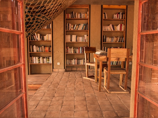 BIBLIOTHÈQUE DE MUYINGA PAR AVANT JÉSUS CHRIST DES ARCHITECTES