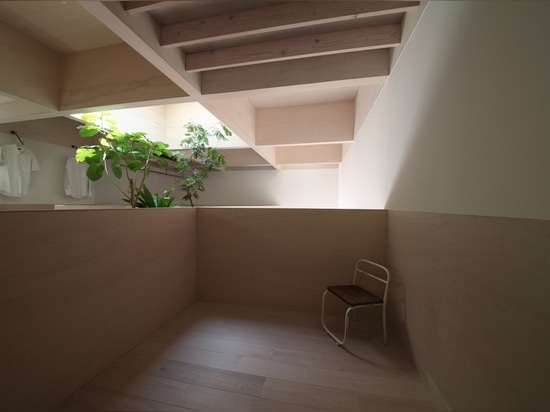 MAISON DANS HANEKITA PAR KATSUTOSHI SASAKI + ASSOCIÉS