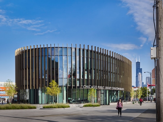SOM crée une bibliothèque circulaire enveloppée en FIN en aluminium pour Chicago ? s Chinatown