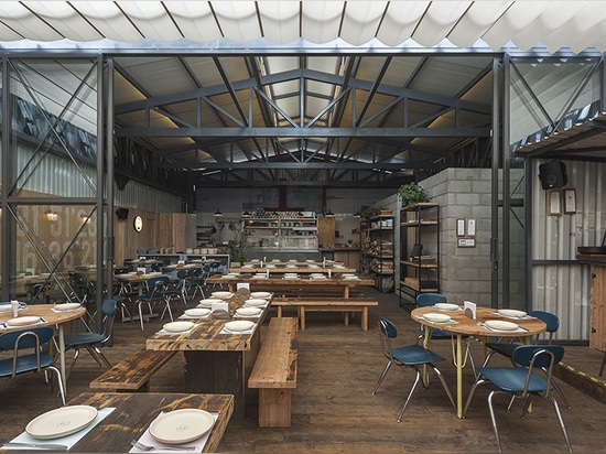 vue de salle à manger de terrasse