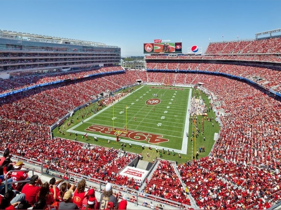 Superbowl d'ARCHITECTUREThe cinquantième à Levi ? le stade de s sera un jeu d'énergie de filet-zéro