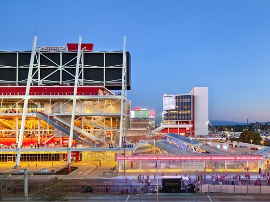 Superbowl d'ARCHITECTUREThe cinquantième à Levi ? le stade de s sera un jeu d'énergie de filet-zéro