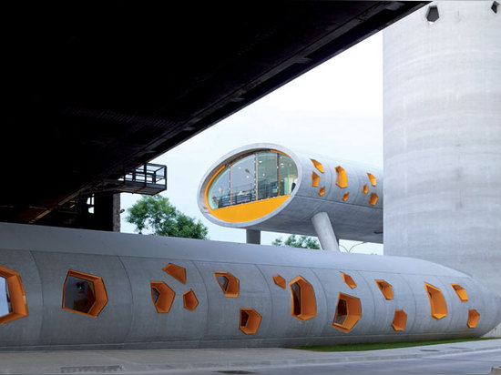 L'architecture de V.IB crée une sculpture industrielle "BOLD" à Paris